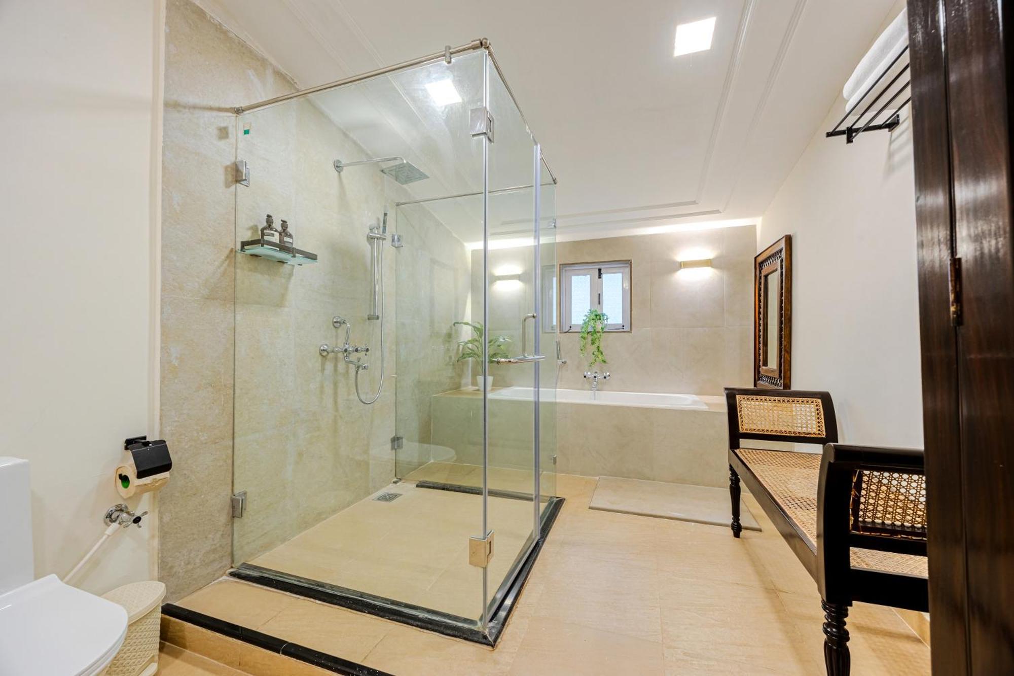 Elivaas 4 Bhk Villa Near Beach With Private Pool & Bar - Casa Boa Vida 坎多林 外观 照片