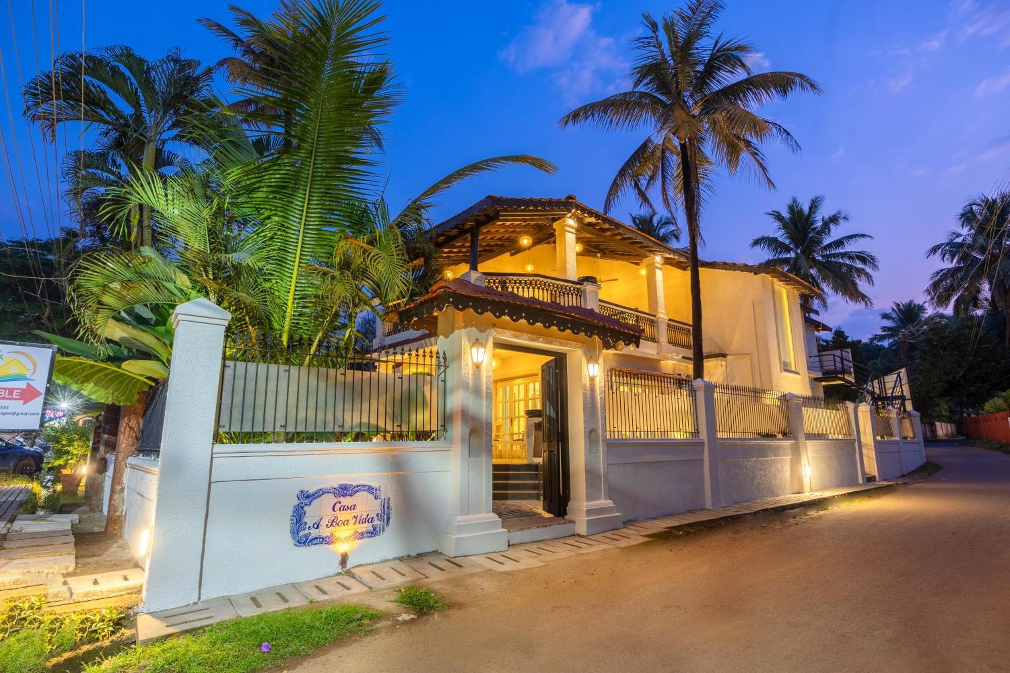 Elivaas 4 Bhk Villa Near Beach With Private Pool & Bar - Casa Boa Vida 坎多林 外观 照片